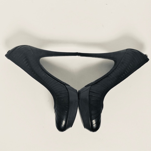 🎉BCBGMaxAzria Black Leather Platform Stiletto Heels - Picture 4 of 8